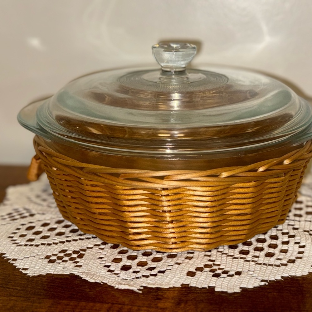 Glass Casserole Dish with Wicker Basket